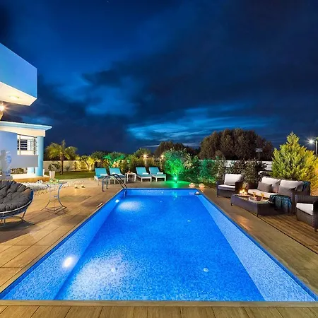 Aphrodite Luxury Вилла *